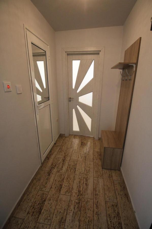 Apartment Happy Holiday Lazur Бургас Екстериор снимка