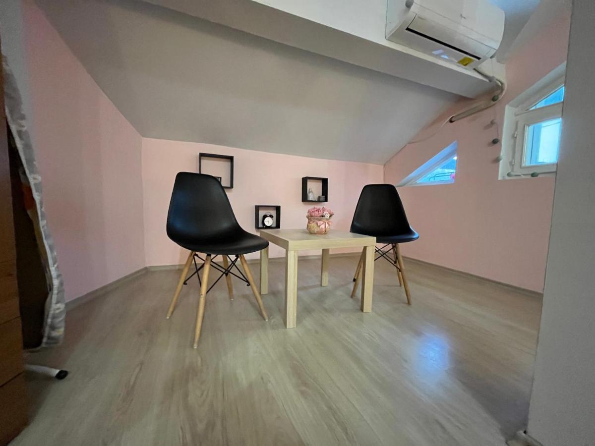 Apartment Happy Holiday Lazur Бургас Екстериор снимка